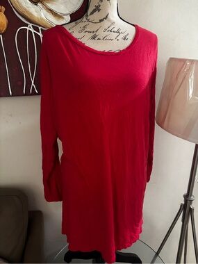 Victoria's Secret Red Long Sleeve Scoop Neck Tunic Top